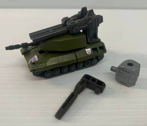 1980s G1 Transformers Bruticus (Brawl) (Missing Gun)