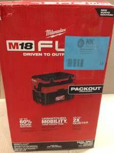 Milwaukee M18 FUEL PACKOUT 18-Volt Lithium-Ion Cordless 2.5 Gal. WetDry Vacuum (Vacuum-Only) customer return review pictures