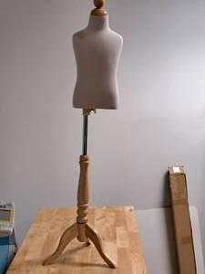 lot 129 image: 45 Child Display Dress Form on Wood Base