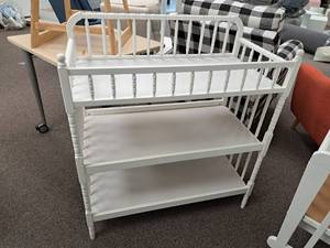 lot 208 image: Baby Changing Station 3-tier