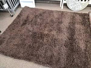lot 233 image: Brown Area Rug 8x5