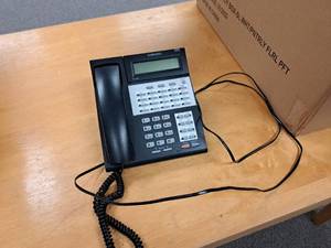 lot 107 image: Lot of (11) Samsung IDCS 28D Office Phone Sets