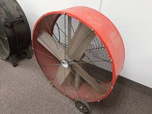 lot 32 image: Ventamatic Ltd Maxx Air High Velocity 36 Industrial Drum Fan