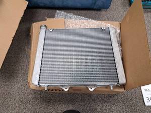 lot 40 image: Honda Talon R Automotive Radiator
