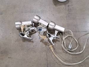 lot 823 image: Lot of (3) Clamp Lamps