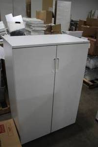 lot 439 image: Storage Cabinet 2-door3-shelf