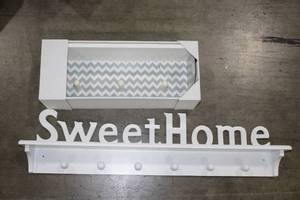 lot 529 image: Lot of (2) Wall Shelves