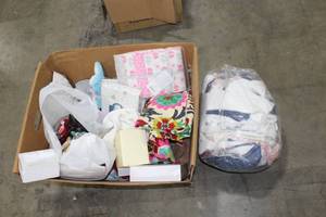 lot 531 image: Lot of  Baby Accessories - Clothes, Dcor, Blankets, Plush Toys