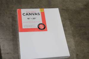 lot 559 image: Canvas Painting Blanks 5-count 16x20