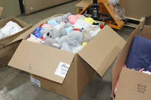 lot 572 image: Lot of (1 Large Box) Baby Plush Toys