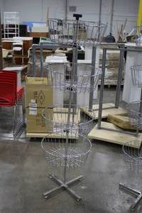 lot 392 image: Display Rack 4-tier