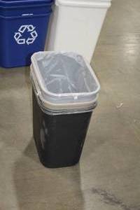 lot 354 image: Lot of (3) Plastic Trash Cans