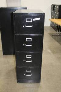 lot 335 image: Metal File Cabinet 4-drawer