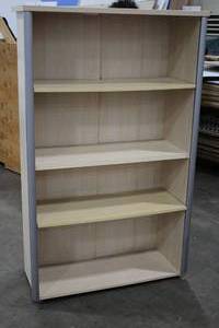 lot 303 image: Bookcase 4-shelf