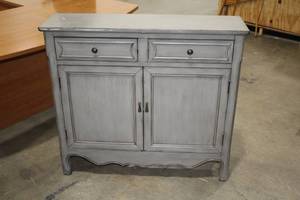 lot 301 image: Cabinet 2-door2-drawer2-shelf