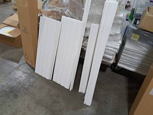 lot 476E image: Lot of (12) Plastic Slotwall Sections