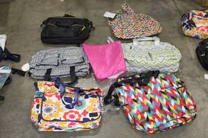 lot 586 image: Lot of (7) Assorted Diaper Bags