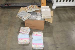 lot 625 image: Lot of (40) Trend Lab Window Valances (in original packaging)