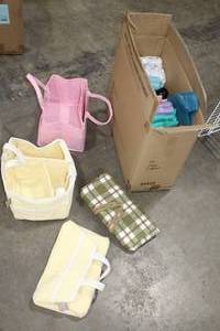 lot 628 image: Lot of (14) Baby Accessory Soft-Side Storage Caddys