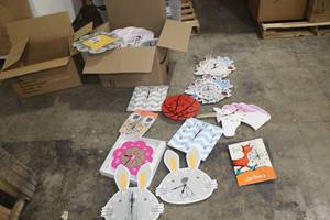 lot 611 image: Lot of (20) Wall Clocks