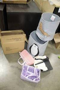 lot 617 image: Lot of (5) Baby Accessories - Cloth Bags, Cloth Storage Cans