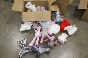 lot 619 image: Lot of (22) Baby Accessories - Pillows (x4), Plush Toys (x18)