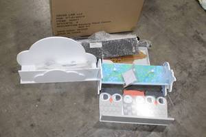 lot 642 image: Lot of (7) Baby Accessories - Decorative Shelves (x6), Wall Clock (x1)
