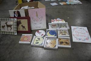 lot 638 image: Lot of (33) Baby Accessories - Wall Art (x9), Shelves (x12), Wall Clocks (x12)