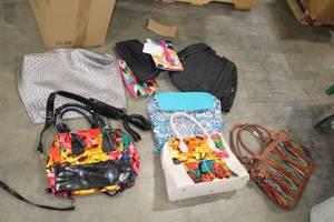 lot 681 image: Lot of (9) Baby Accessories - BagsPurses (x6), Storage Bags (x3)
