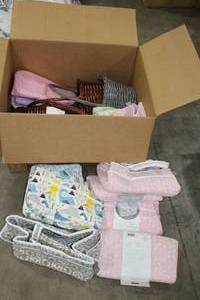 lot 670 image: Lot of (17) Baby Accessories - Cotton Caddys (x13), Wicker Baskets (x4)
