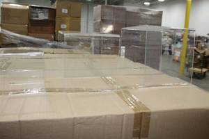 lot 486 image: Lot of (25) Acrylic Display Bases