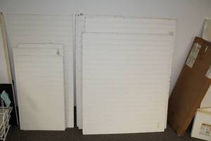 lot 294 image: Lot of  Wall Paneling