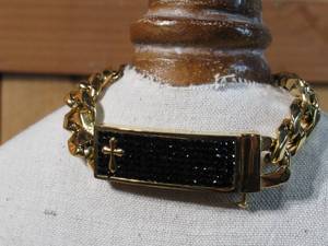 Invicta Jewelry Mens Stainless Steel 9 Cross Curb Link Bracelet