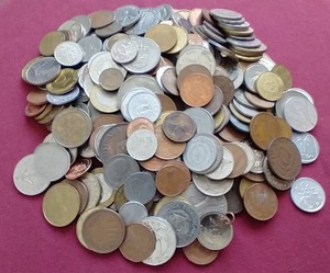 Huge 2.5 Lb. Bag of Foreign Coins