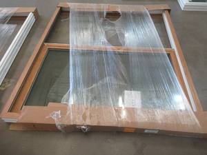 Patio Door Golden Oak Interior Vinyl 96 in x 82 in (MISSING A DOOR, NO SCREEN)