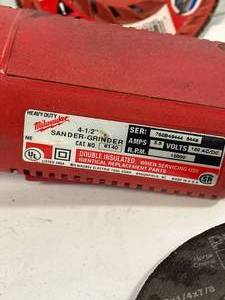 lot 7 image: Milwaukee 4  Grinder  Sander w Diablo & Dewalt Blades (works great)