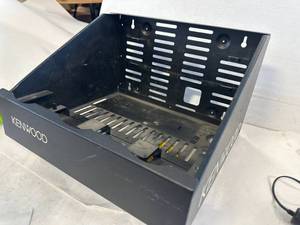 lot 42 image: Kenwood KMB-23 Radio Holder