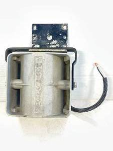 lot 50 image: Federal Signal Dynamax MS100 Siren Speaker