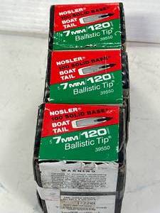 lot 65 image: Lot of 300 7mm Boat Tail Bullets