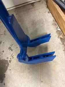 lot 92 image: Brand New Deluxe Pallet Buster 45 Inches Tall ($89 retail)