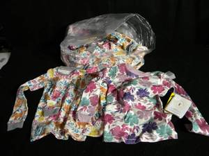 lot 63 image: Brand New Lot of 6 Lot of 6 Burts Bee Kids Pajama Sets Size 2T