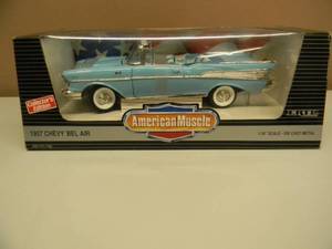 lot 9 image: ERTL AMERICAN MUSCLE COLLECTORS EDITION 118 SCALE DIE-CAST - 1957 CHEVY BEL AIR CONVERTIBLE - NEW IN BOX - AWESOME PIECE - SEE PICTURES