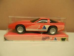 lot 29 image: VINTAGE SUPER AMERICA GAS STATION FRICTION CAR - LIMITED EDITION - NEW OLD STOCK - VERY COOL OLD SCHOOL PIECE - APPROX 8.25 - SEE PICTURES