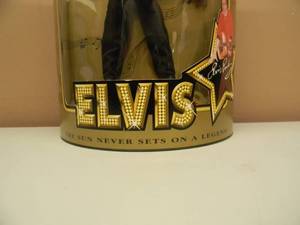 lot 49 image: ELVIS THE SUN NEVER SETS ON A LEGAND JAILHOUSE ROCK FIGURE - 1993 HASBRO - NICE - NEW IN BOX - GREAT PIECE - APPROX 13 - SEE PICTURES