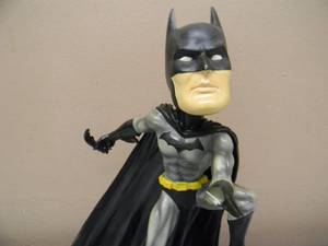 lot 58 image: BATMAN MONOGRAM MASTERWORKS DC COMICS BOBBLEHEAD - VERY COOL PIECE - APPROX 9 - SEE PICTURES
