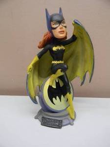 lot 60 image: BATGIRL MONOGRAM MASTERWORKS DC COMICS BOBBLEHEAD - VERY COOL PIECE - APPROX 9 - SEE PICTURES