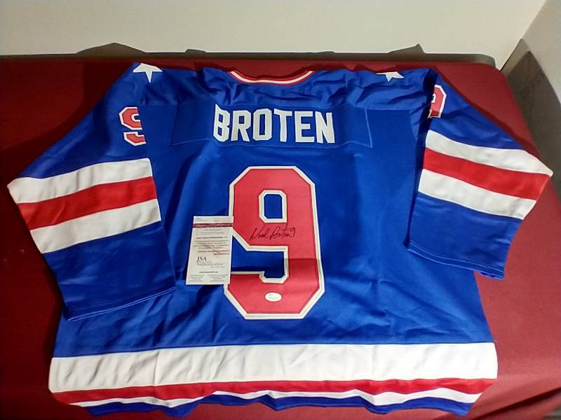 January Sports Cards & Memorabilia 3 TONS of Rookies, Vintage, Etc