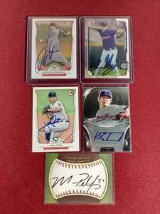 lot 45 image: (5) In Person Twins Autograph Cards