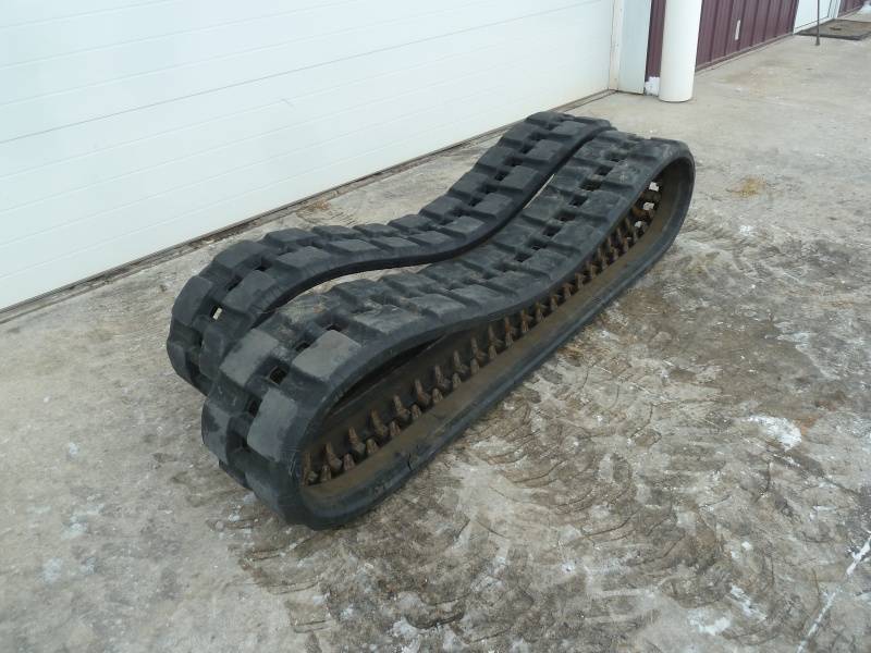 lot 18 image: Kubota Tracks SVL-65