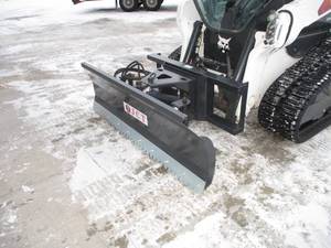 lot 7 image: JCT Hydraulic Dozer Blade 72